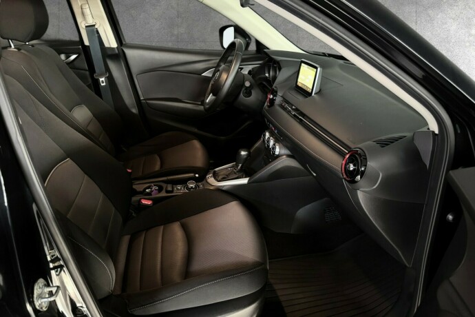 mazda-cx-3-bensin-2015-big-17