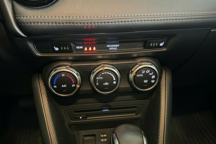 mazda-cx-3-bensin-2015-big-19