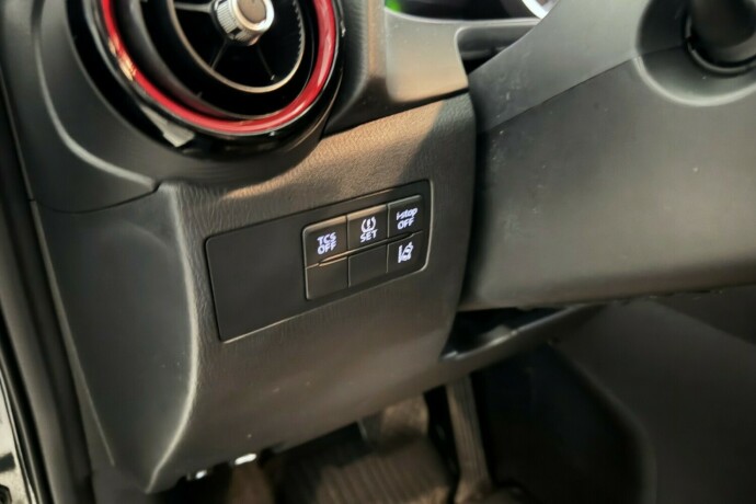 mazda-cx-3-bensin-2015-big-24