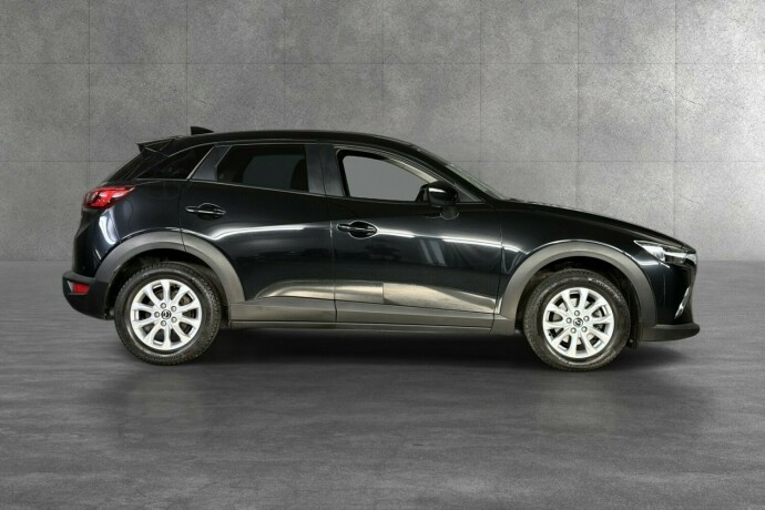 mazda-cx-3-bensin-2015-big-5