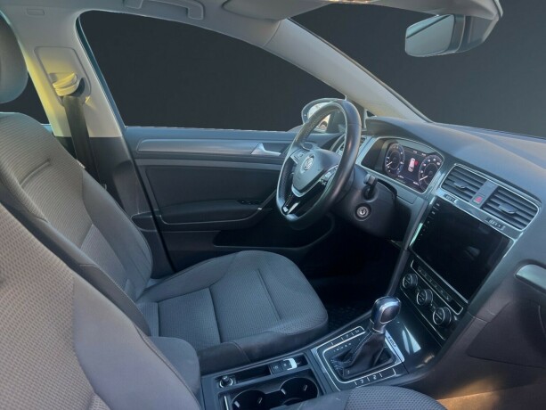 volkswagen-golf-elektrisitet-2018-big-11