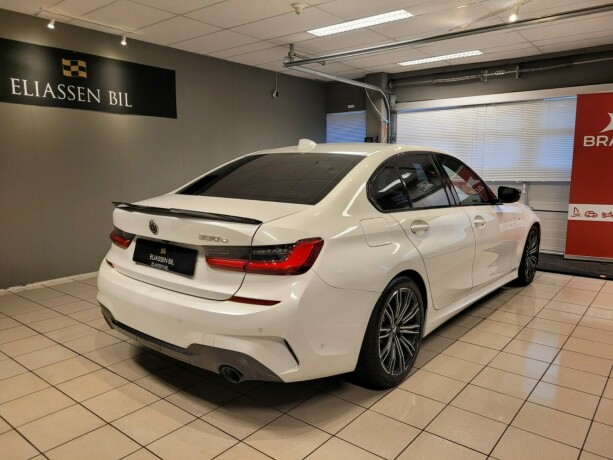 bmw-3-serie-plug-in-petrol-2020-big-6