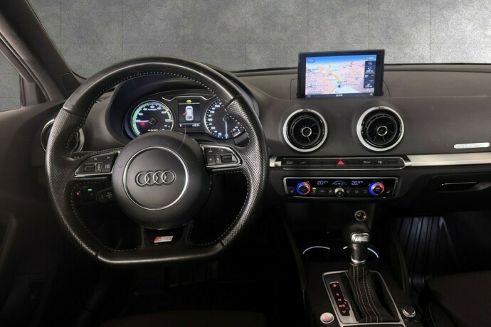 audi-a3-elektrisitetbensin-2014-big-11
