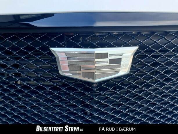 cadillac-escalade-bensin-2021-big-21