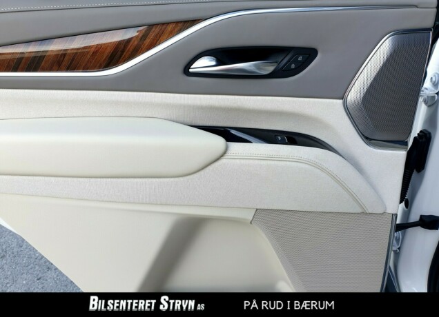 cadillac-escalade-bensin-2021-big-18