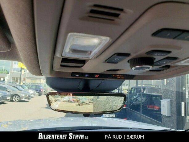 cadillac-escalade-bensin-2021-big-17