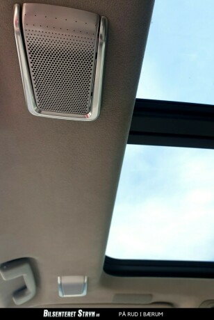 cadillac-escalade-bensin-2021-big-15