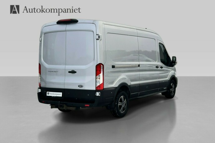 ford-transit-diesel-2021-big-5