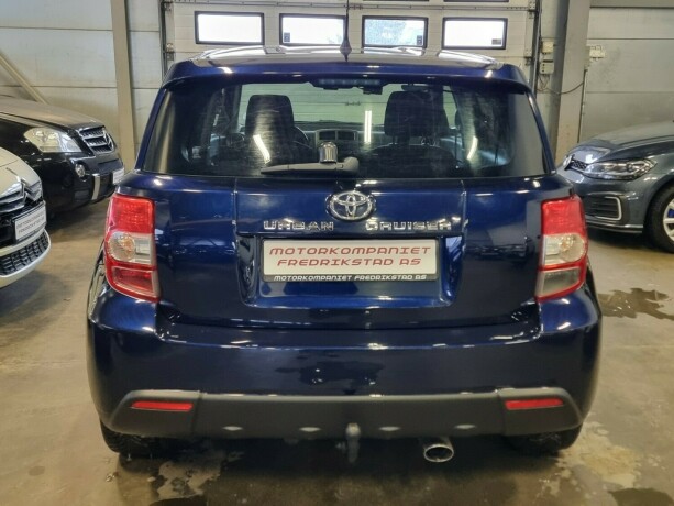 toyota-urban-cruiser-bensin-2011-big-5