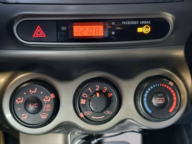 toyota-urban-cruiser-bensin-2011-big-17