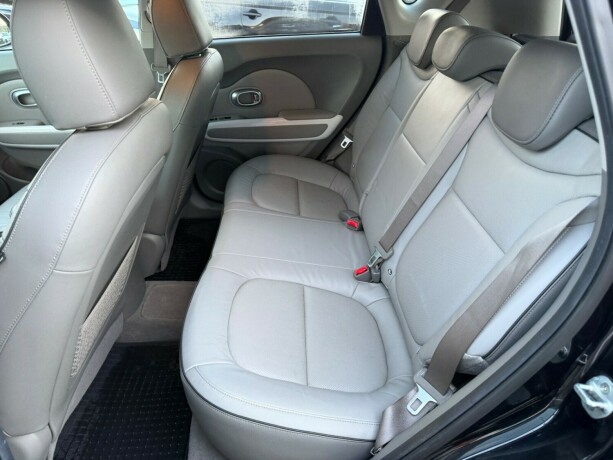 kia-soul-elektrisitet-2017-big-6