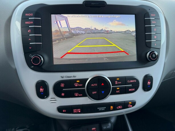 kia-soul-elektrisitet-2017-big-17