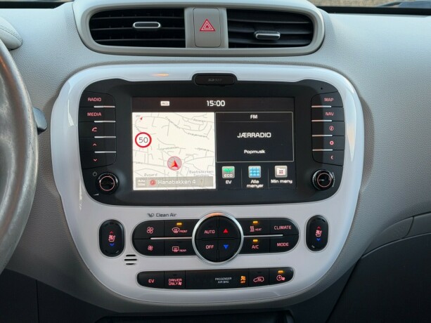 kia-soul-elektrisitet-2017-big-8