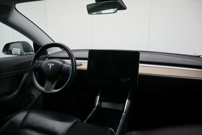 tesla-model-3-elektrisitet-2019-big-18