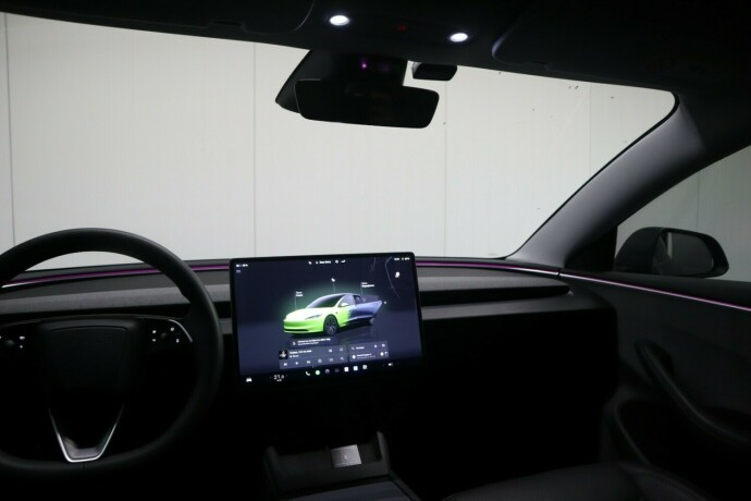 tesla-model-3-elektrisitet-2024-big-16