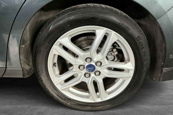 ford-s-max-diesel-2016-big-21