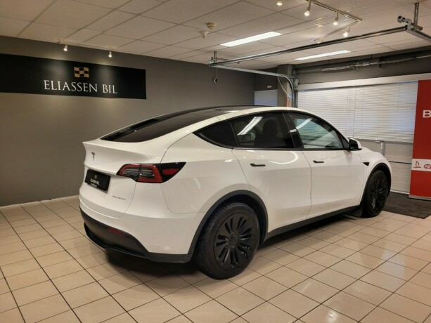 tesla-model-y-elektrisitet-2021-big-4