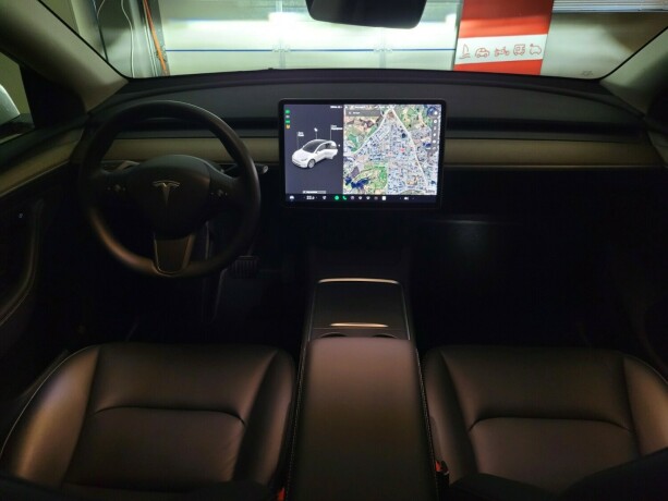 tesla-model-y-elektrisitet-2021-big-27