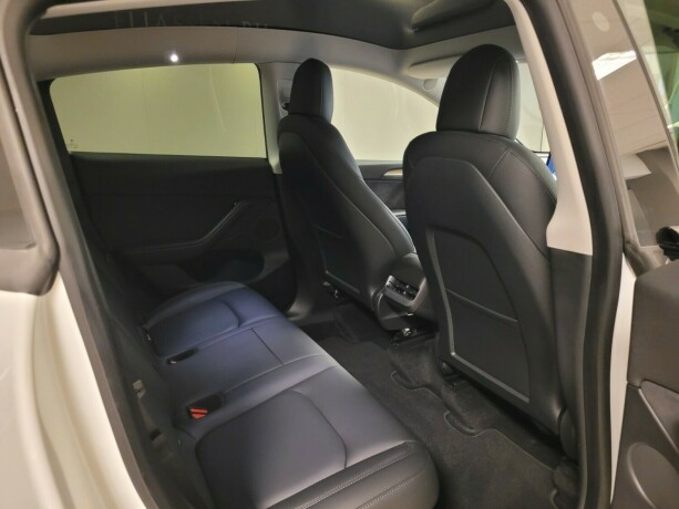 tesla-model-y-elektrisitet-2021-big-16