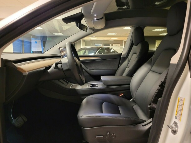 tesla-model-y-elektrisitet-2021-big-20