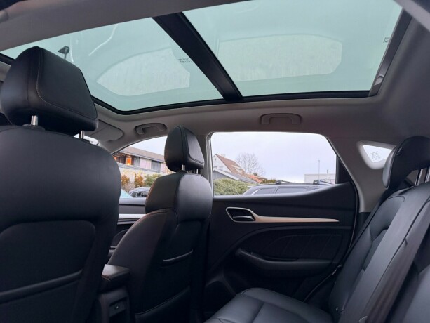 mg-zs-ev-elektrisitet-2021-big-18