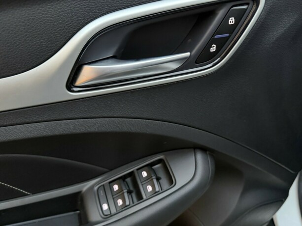 mg-zs-ev-elektrisitet-2021-big-16