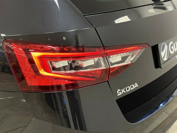 skoda-superb-bensin-2018-big-8