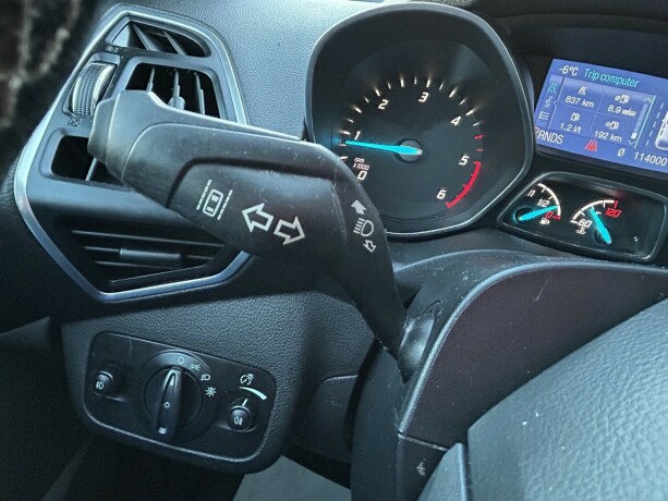 ford-kuga-diesel-2014-big-20