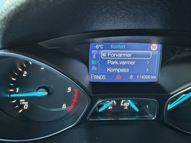 ford-kuga-diesel-2014-big-25