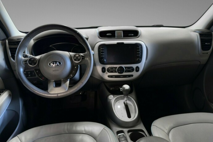 kia-soul-elektrisitet-2017-big-10