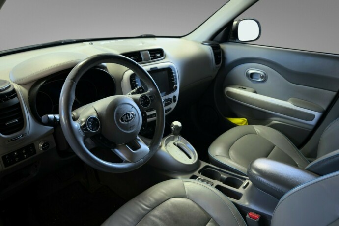 kia-soul-elektrisitet-2017-big-9