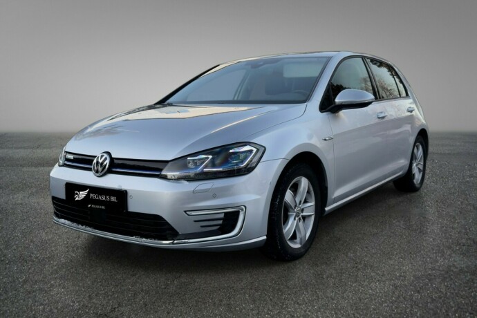 volkswagen-golf-elektrisitet-2020-big-0