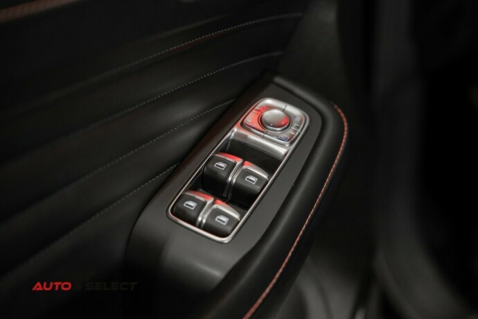 mg-ehs-plug-in-petrol-2021-big-22