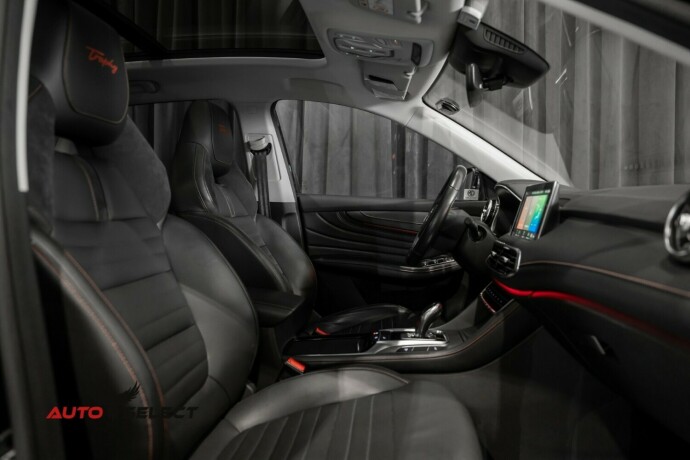 mg-ehs-plug-in-petrol-2021-big-19