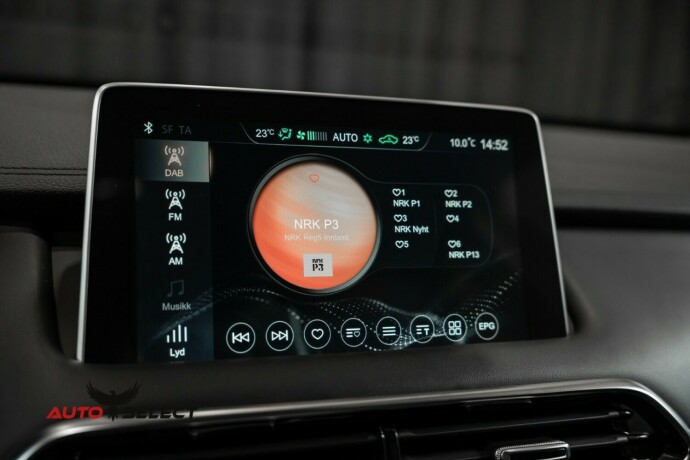 mg-ehs-plug-in-petrol-2021-big-40