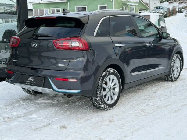 kia-niro-elektrisitetbensin-2019-big-4