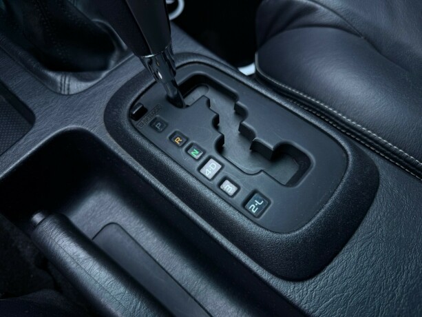 toyota-hilux-diesel-2014-big-22