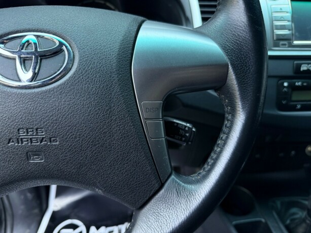 toyota-hilux-diesel-2014-big-19