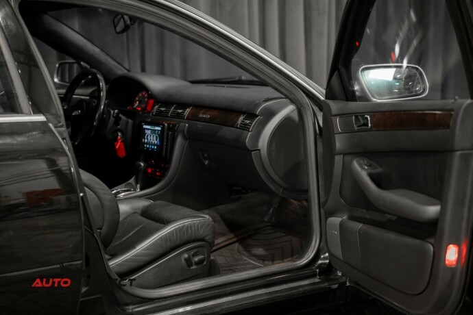 audi-s6-bensin-2000-big-14