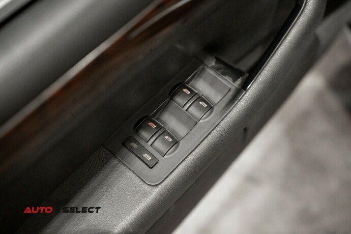 audi-s6-bensin-2000-big-21