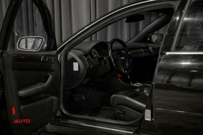 audi-s6-bensin-2000-big-20