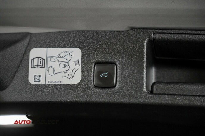 ford-kuga-elektrisitetbensin-2020-big-11