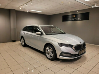Skoda | Octavia | Elektrisitet+bensin | 2021