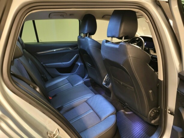 skoda-octavia-elektrisitetbensin-2021-big-15