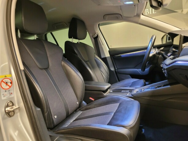 skoda-octavia-elektrisitetbensin-2021-big-11