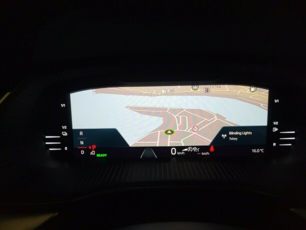 skoda-octavia-elektrisitetbensin-2021-big-23