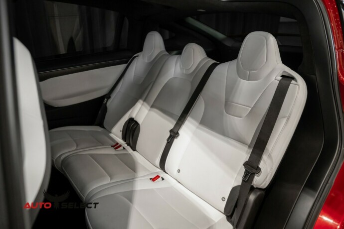 tesla-model-x-elektrisitet-2017-big-16