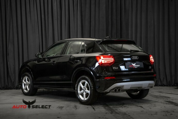 audi-q2-diesel-2017-big-8