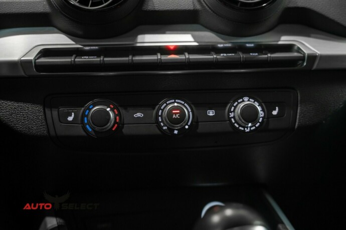 audi-q2-diesel-2017-big-33