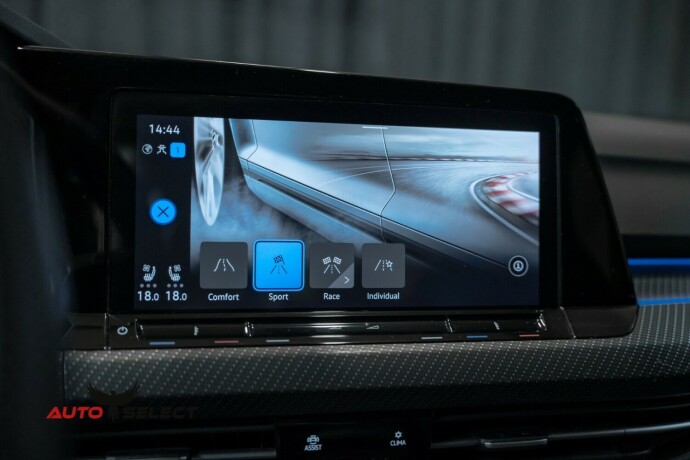 volkswagen-golf-bensin-2021-big-47